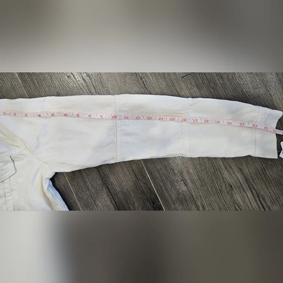 Free People Women's Optic White Cream Denim Jean Jacket- Size XS NWT - Picture 8 of 9